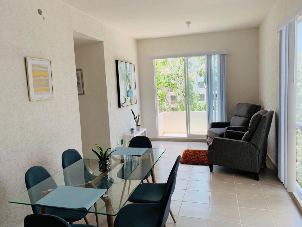 Franks House Apartment "Shared House" Канкун Екстериор снимка